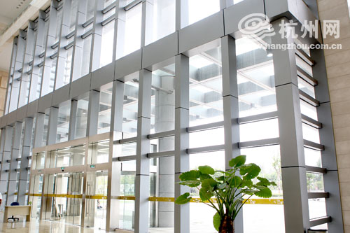 http://ori.hangzhou.com.cn/ornews/images/attachement/jpg/site2/20130826/0022191a3e9413854c5d01.jpg