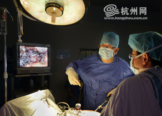http://ori.hangzhou.com.cn/ornews/images/attachement/jpg/site2/20140926/f8b156b7bbe4158efaca02.jpg